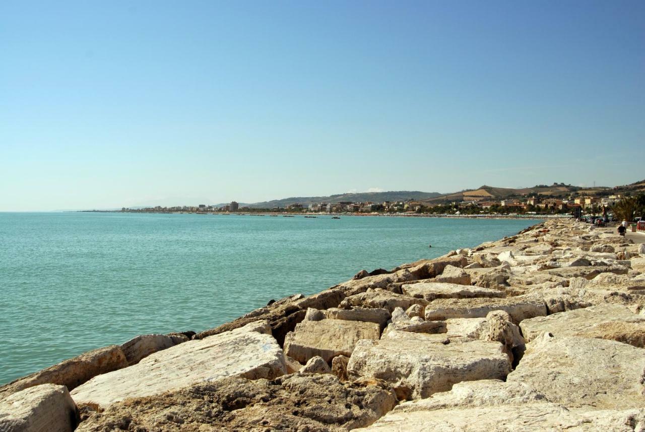Casavacanze Estate 1 San Benedetto del Tronto Kültér fotó
